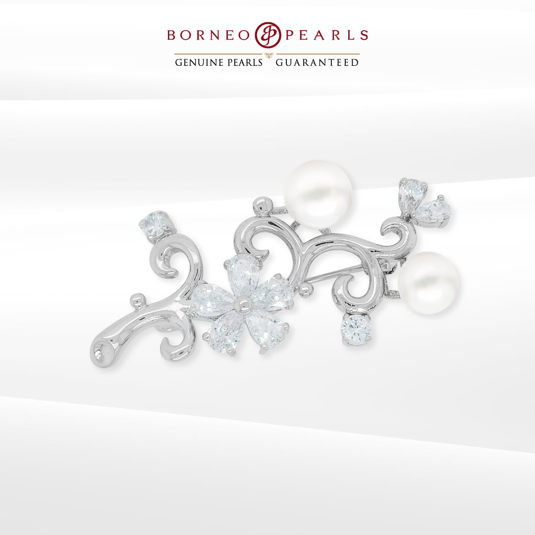 Luxury Pearl Brooches