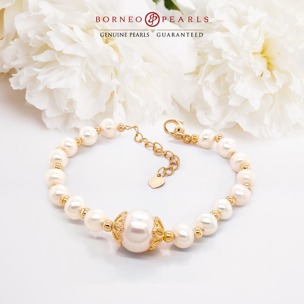 Pretty Pearl Bracelet