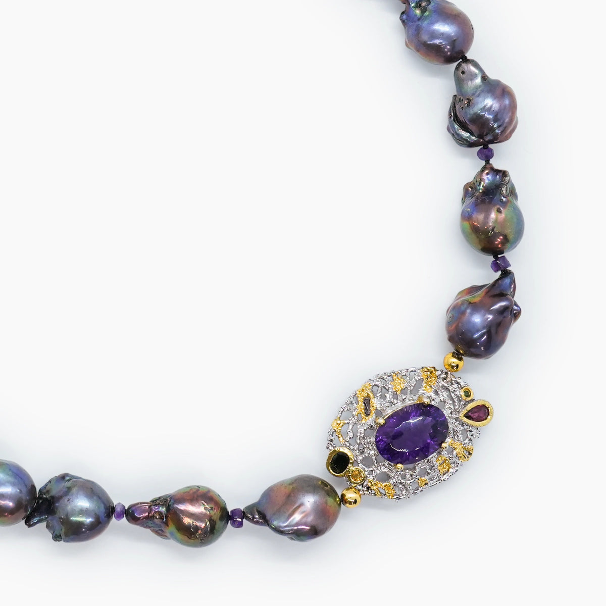 Black Baroque Pearl Necklace with Amethyst Pendant – 925 Silver