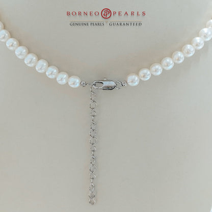 Pearl Necklace With Heart Charm Necklace