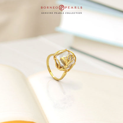 Gold Statement Biwa Pearl Adjustable Ring