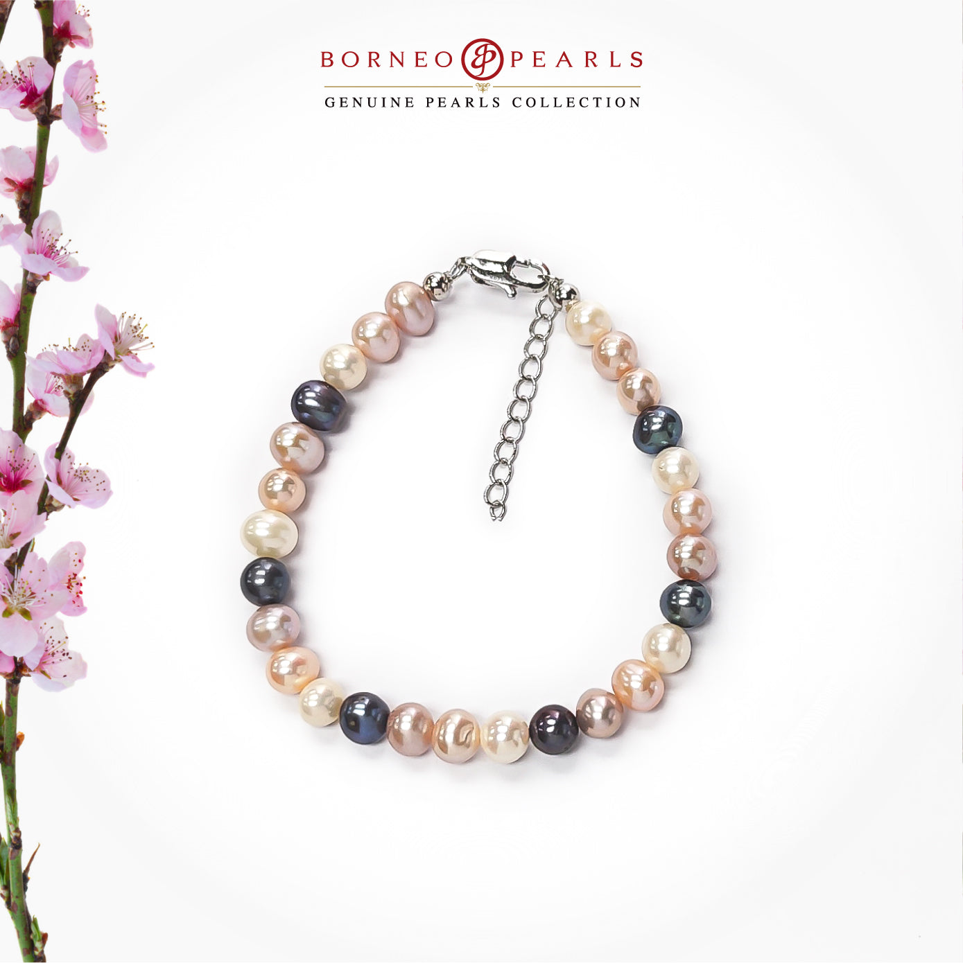 Classic Off Round Pearl Bracelet