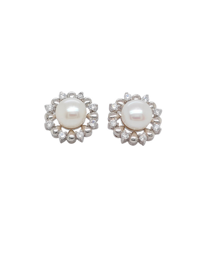 Bridal Pearl Bloom Earrings